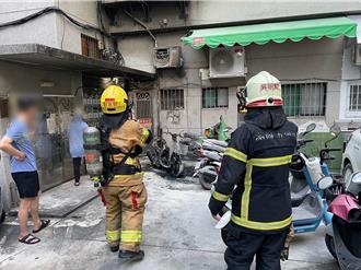 阿北疑癲癇發作失控縱火 燒毀4部機車無人傷亡