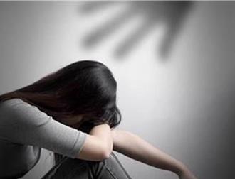 噁男扮白牌司機襲胸少女 賠40萬獲緩刑！不知悔改慘吃牢飯