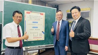 教育是最有价值的投资 佛心老板参加数十个社团独锺这职务