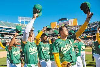 MLB》46889人見證 運動家告別奧克蘭