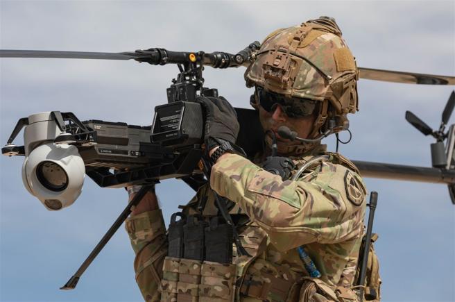 美国陆军决定採用「Ghost-X」旋翼型无人机，做为未来新一代连级单位的情监侦与多元任务载具。
（取自DVIDS网站）