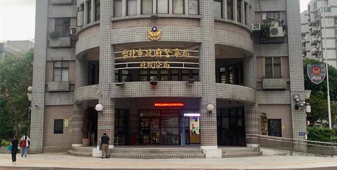 北投警對同仁拔槍，士院判處4個月有期徒刑。（本報資料照片）