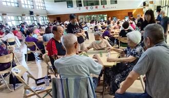 風城盃健康麻將大賽開打 82退休校長奪麻將之王