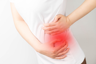 30歲女肚子痛到彎腰 醫揪禍首 拖下去恐成癌王