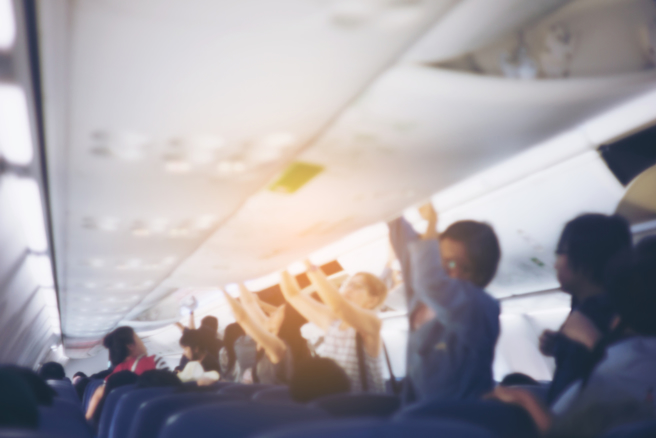 联合航空日前因突发意外大误点7小时，机场却做出令人吃惊举动，自掏腰包请所有乘客吃披萨。（示意图：shutterstock/达志）