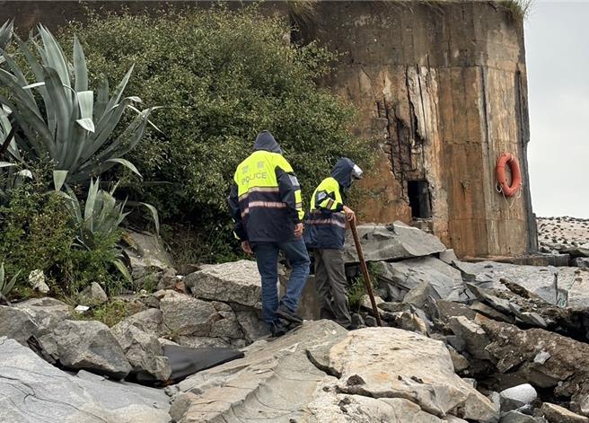 金門縣李姓女子19日上午出家門後失聯至今，家屬於21日向金城分局報案，軍警等各機關動員協尋，家屬並透過臉書向大眾求援。（警方提供）