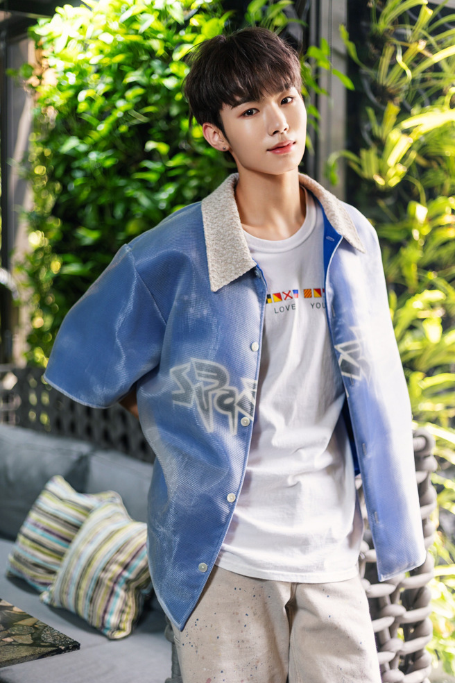 源晙难忘出道第一周站在台上的紧张模样。（罗永铭摄）