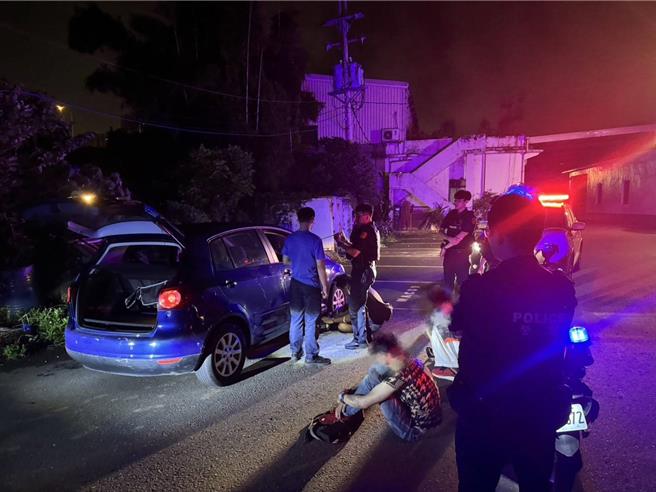 警方在外送员助攻下成功逮捕。(翻摄照片／蔡依珍桃园传真)