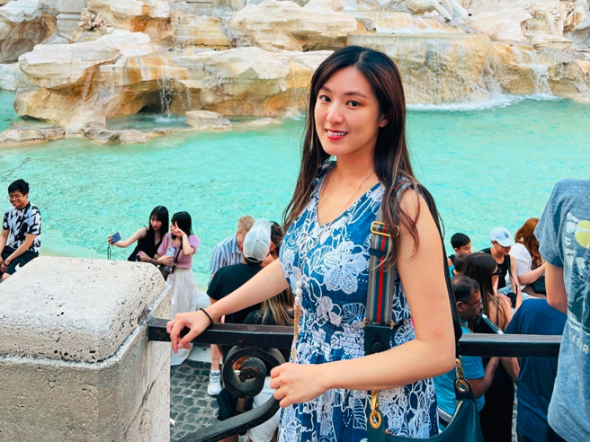 何庭欢宣布将投入客制旅游旅游产业，希望不仅能走出台湾看见世界，更要引领世界看见台湾。（图／取自何庭欢脸书）