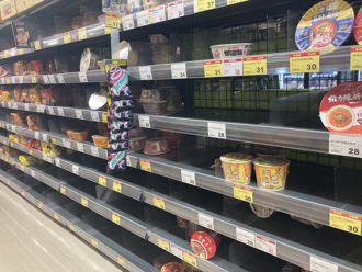 日本人來台購物 專衝一款素食泡麵 監獄也賣很好