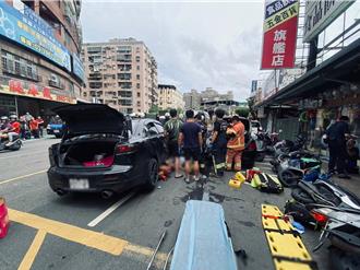 板橋男子駕車肇事釀2人傷 被搜出吸毒用具及開山刀
