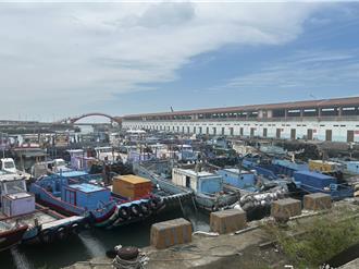 山陀兒來襲 桃市漁民綁船防風浪、果農搶收避損失