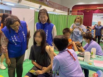 云林国中男女防癌「疫」起来 HPV疫苗男生也可打