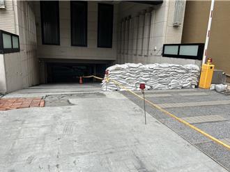 山陀兒來襲！防水門沒裝、沙包不夠 本和里憂淹水噩夢重演