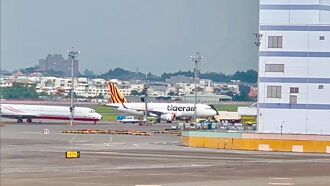 虎航鼻輪卡跑道 2千旅客受影響