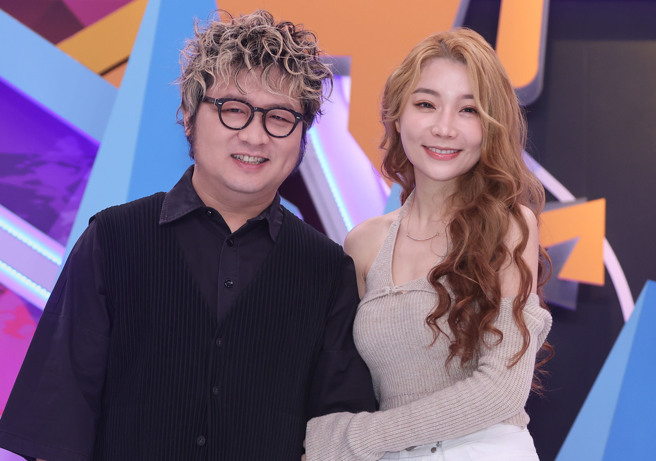 男星纳豆2022年因为脑出血住院开刀，所幸身边有女友依依在旁陪伴照顾。（图／中时资料照）