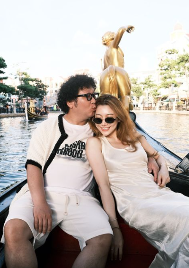 纳豆被爆将向依依求婚。（图／翻摄自依依IG）