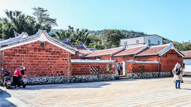 吳濁流文學獎今年首度開放海外及非本國籍民眾投稿，徵得文稿突破歷年紀錄，5大徵文類別得獎名單出爐，11月9日將在新埔鎮吳濁流故居舉行頒獎典禮。（羅浚濱攝）