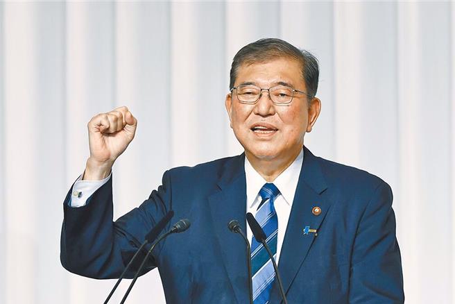 图为石破茂出席9月27日自民党党魁选后记者会。（美联社）