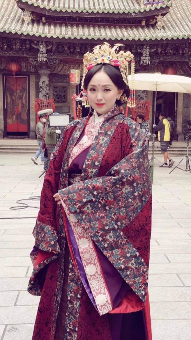 女星彭晓彤2017年罹患子宫颈癌，之后积极治疗成功抗癌。（图／彭晓彤 脸书）