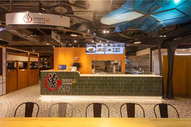 PaMi曾拌麵进驻台北新光三越A11美食街。（PaMi曾拌麵提供）