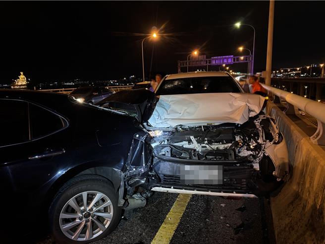 33岁王姓驾驶因国道二次事故右小腿开放性骨折，紧急截肢保命。(翻摄照片／蔡依珍桃园传真)