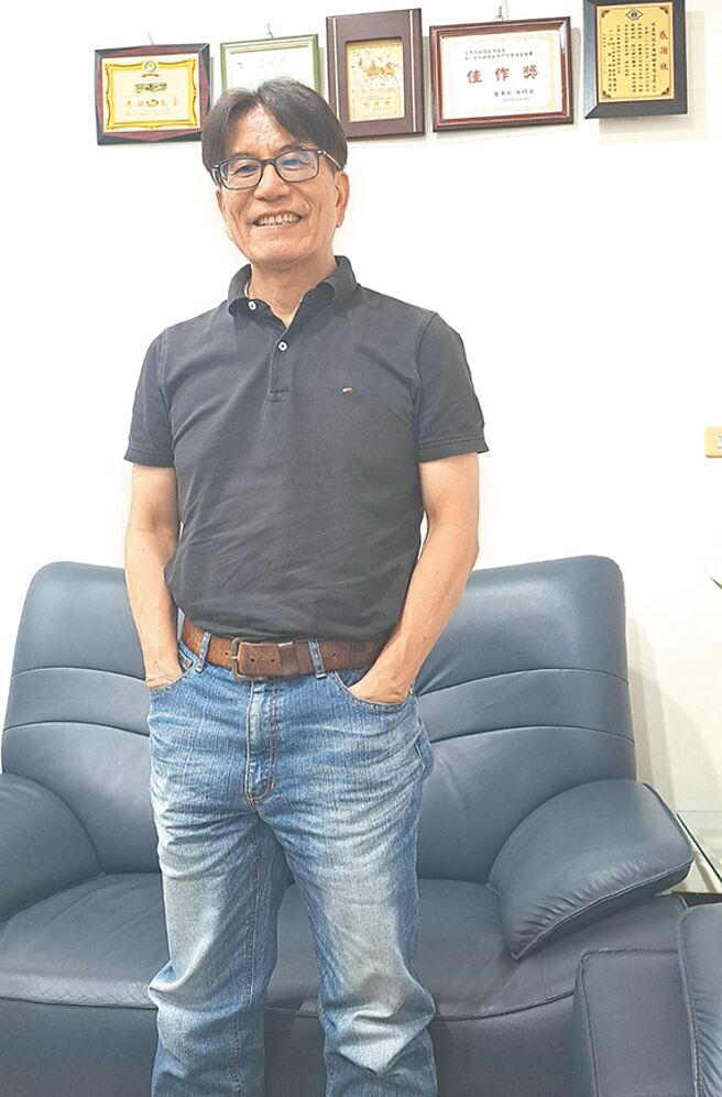 余坤城總經理帶領鴻益科技工程檢驗專業團隊，以誠信企業文化，提供客戶精準的檢測服務，努力達成客戶的檢測需求。圖／黃全興