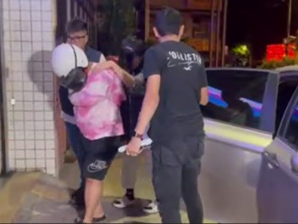 抓到了！拖行衝撞酿派出所长殉职 女毒虫弃车逃逸土城落网