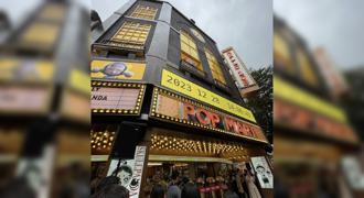 无畏颱风抢排队！西门町涌人潮「狂扫1物」网惊：好几天了