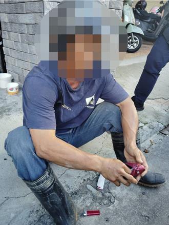 街頭重相逢！警察火眼金睛識破 毒蟲兄弟「黃金右腳」藏毒