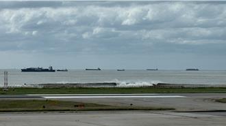 出艇勸離金門料羅灣內之避颱貨輪 海巡署說明原因