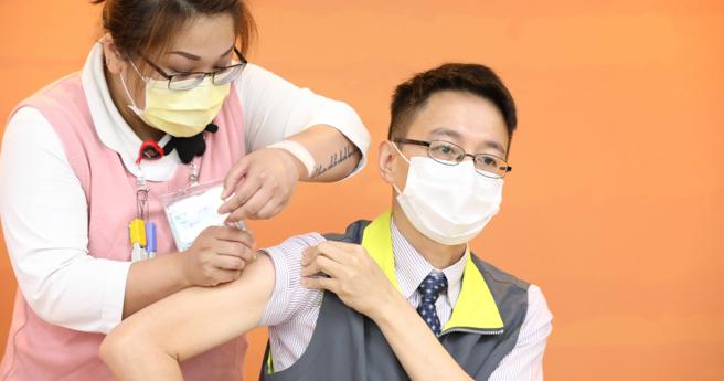 疾管署副署长罗一钧因罹患糖尿病，属于高风险族群，至今已接种9剂新冠疫苗。（图／CTWANT资料照）