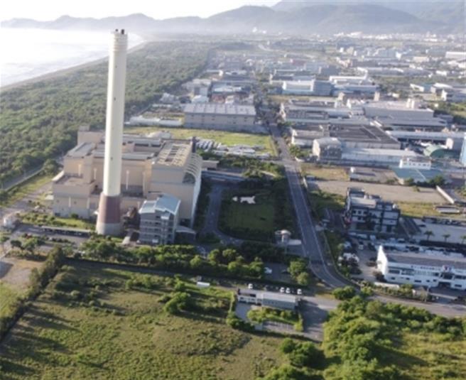 宜蘭縣政府環保局已獲環境部環境管理署核定補助費用逾1.2億元，推動焚化飛灰再利用計畫，將經處理後的水洗灰作為水泥業天然砂石替代原料。（宜蘭縣政府環保局提供／吳佩蓉宜蘭傳真）
