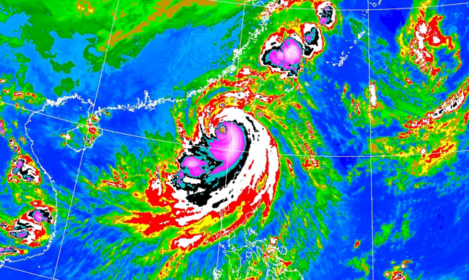 山陀儿过去半天，几乎呈现原地打转情形，导致预估登陆时间不断延后。(图／气象署)