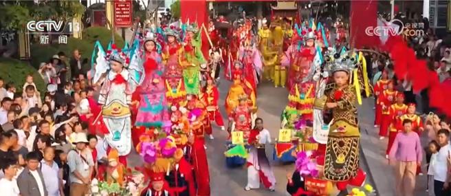 陆黄金周文旅市场热潮涌动  晋祠、韩城有看头。（大陆央视） 