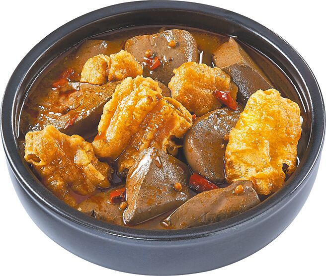 全聯美味堂油條麻辣鴨血，10月3日前特價109元。（全聯提供）