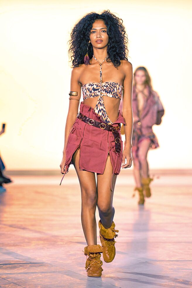 原始、野性、充满魅力，是Isabel Marant本季给人的第一印象。（Isabel Marant提供）