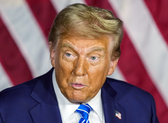 副手辯論》川普全程監看 砲火四射