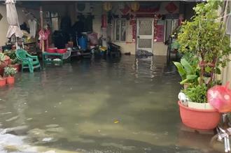 山陀兒還沒來東港先變水鄉 馬路變「漂漂河」