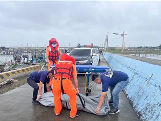 山陀兒颱風來襲前   婦人疑晨運落海浮屍松柏漁港