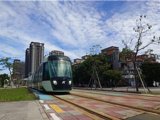 高雄輕軌再停1天 公車、渡輪全停駛 捷運採20分鐘班距