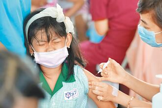 流感＋新冠疫苗開打 未掀接種潮