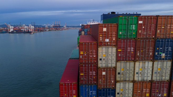 海外網購族看過來，這樣買最省錢。（圖／shutterstock達志）