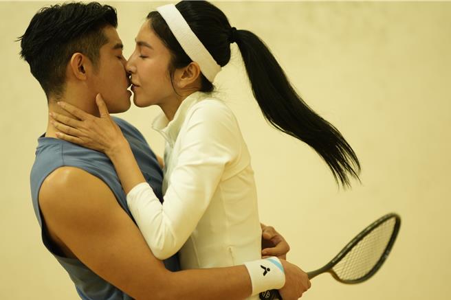 王柏杰、杨谨华剧中热爱一起做各种运动。（壹壹影业提供）