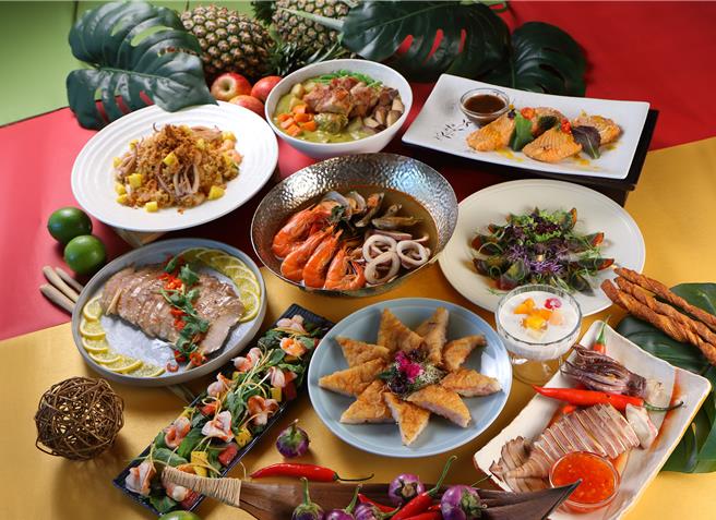Le Cafe 咖啡厅新推出期间限定的「遇见南洋．泰飨受」主题料理，多种酸辣好滋味无限供应，吃好吃满。（图／台北老爷酒店）