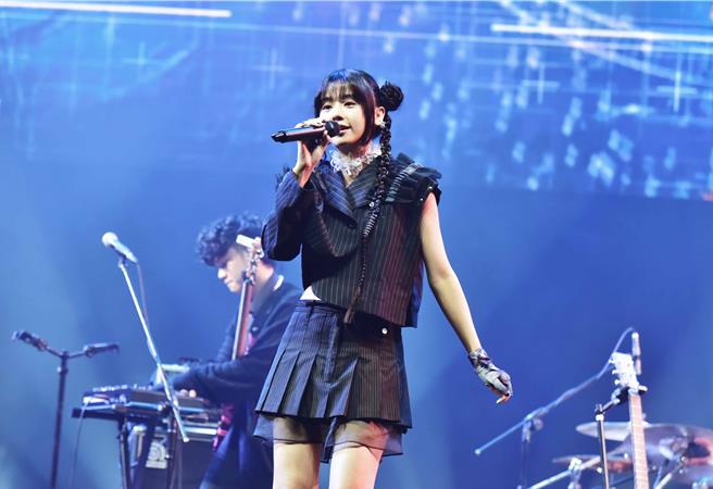 163braces 是新生代人氣創作偶像。（形上娛樂提供）