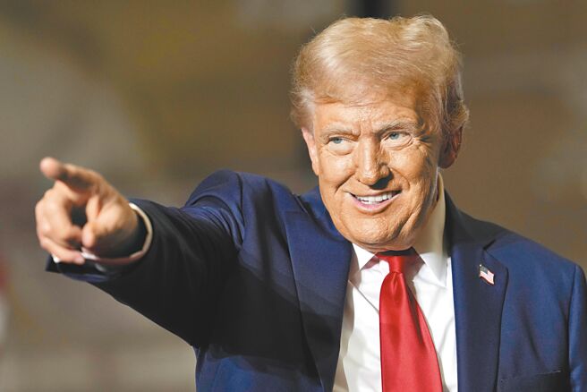 美国共和党总统候选人川普表示，台湾的国防支出不够，应该提高到其国内生产毛额（GDP）的10％。（美联社）