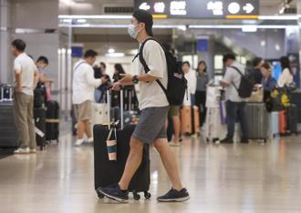 高鐵台中以南今晚6點恢復營運 台鐵對號列車全停駛