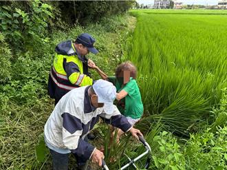 颱風天驚魂！86歲老婦走失  大園警10分鐘在農田裡尋獲
