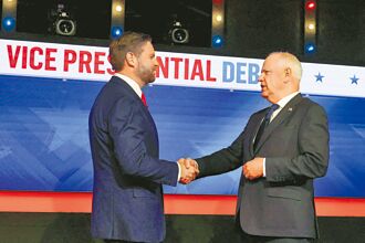 CNN民調 范斯51％小贏華茲49％